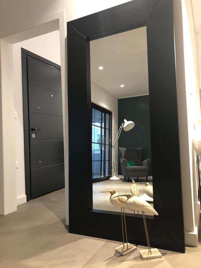 Novi'S Luxury Apartment 1 Гирокастра Экстерьер фото